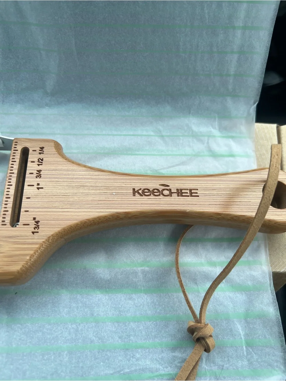 Bamboo Adjustable Bread Slicer